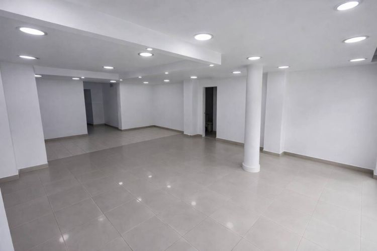 Edificio en arriendo en El Cedro, Cali, 900 m² · foto 13 de 16