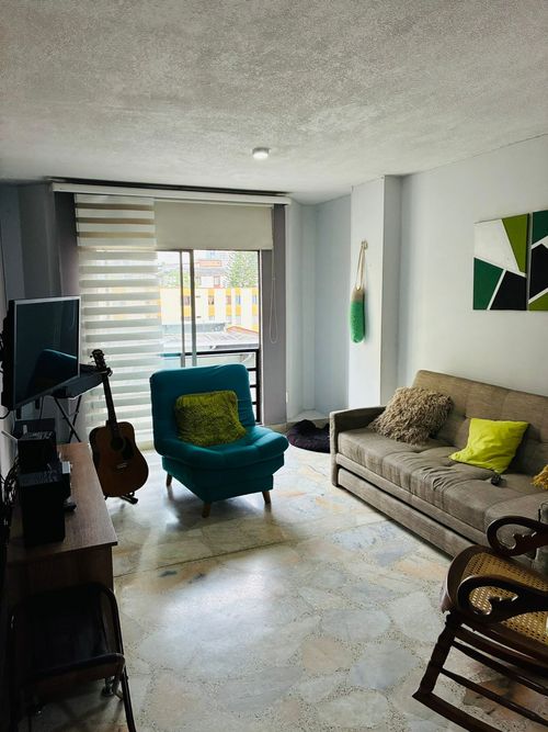 Apartamento de 4 alcobas en venta en Los Cambulos, Cali, 89 m² · foto 5 de 8