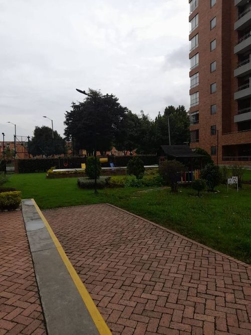 Apartamento de 3 alcobas en venta en Colina Campestre, Bogotá, 134 m² · foto 11 de 24
