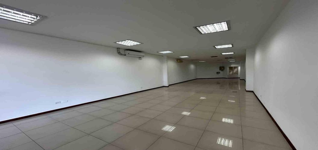 Local en arriendo en Cambulos, Pereira, 103 m² · foto 3 de 13