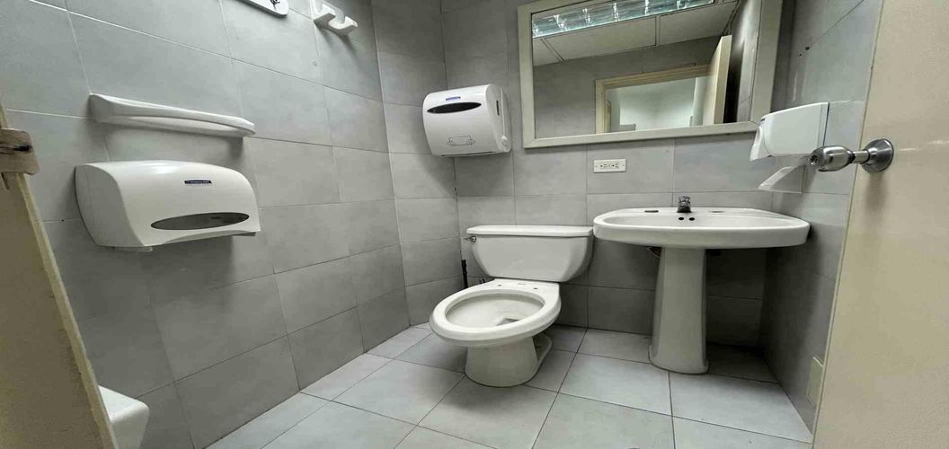 Local en arriendo en Cambulos, Pereira, 103 m² · foto 12 de 13