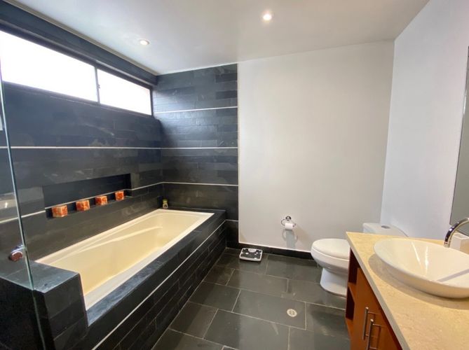 Casa de 4 alcobas en venta en Ub Senderos De Chia, Cajicá, 284 m² · foto 10 de 20