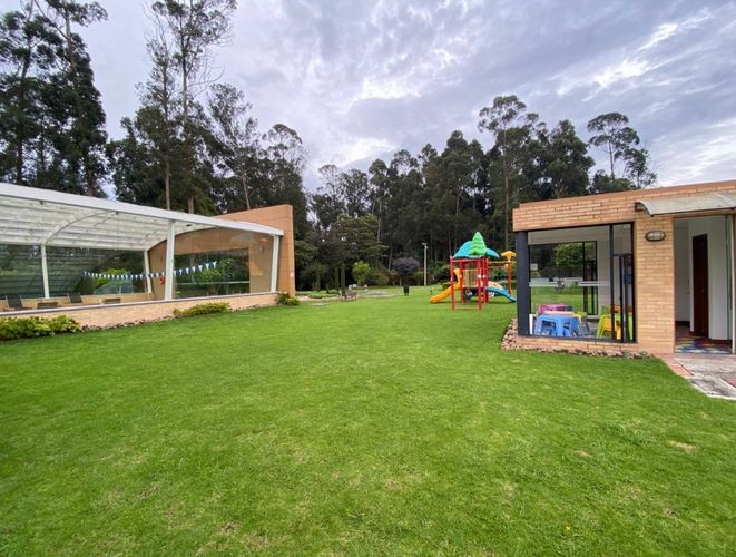 Casa de 4 alcobas en venta en Ub Senderos De Chia, Cajicá, 284 m² · foto 18 de 20