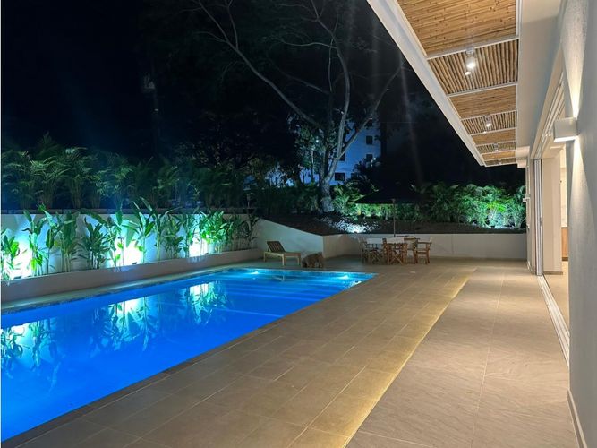 Casa de 4 alcobas en venta en Portachuelo, Girardot, 532 m² · foto 5 de 10