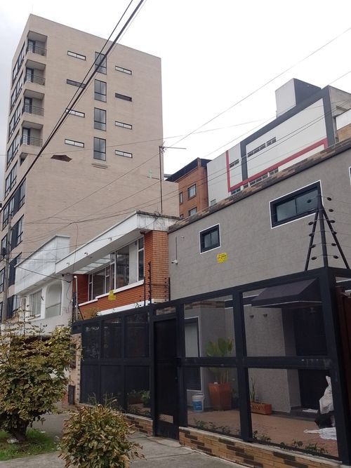 Casa en venta en Quinta Paredes, Bogotá · foto 7 de 20