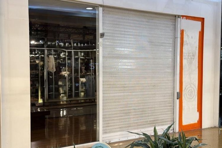 Local en venta en El Poblado, Medellín, 63 m² · foto 3 de 16