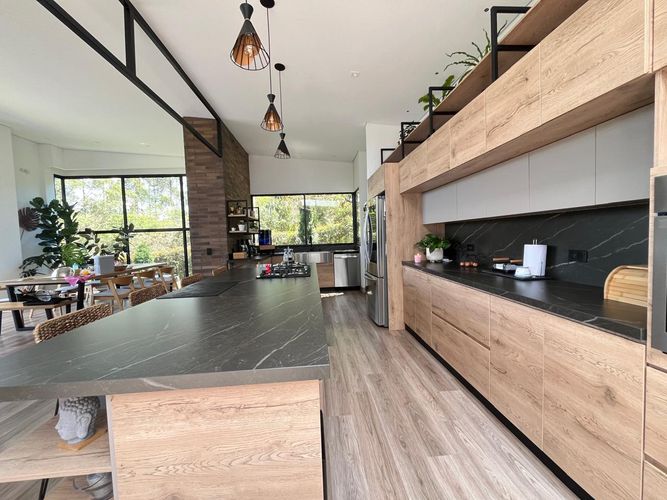 Casa de 4 alcobas en venta en Lejos Del Nido, El Retiro · foto 7 de 24