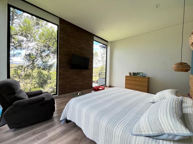 Casa de 4 alcobas en venta en Lejos Del Nido, El Retiro · foto 14 de 24