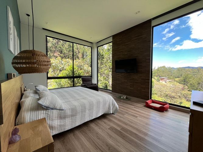 Casa de 4 alcobas en venta en Lejos Del Nido, El Retiro · foto 21 de 24
