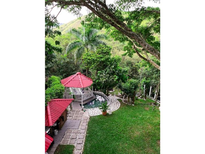 Casa de 5 alcobas en venta en Pilas De Dapa, Yumbo, 250 m² · foto 12 de 15