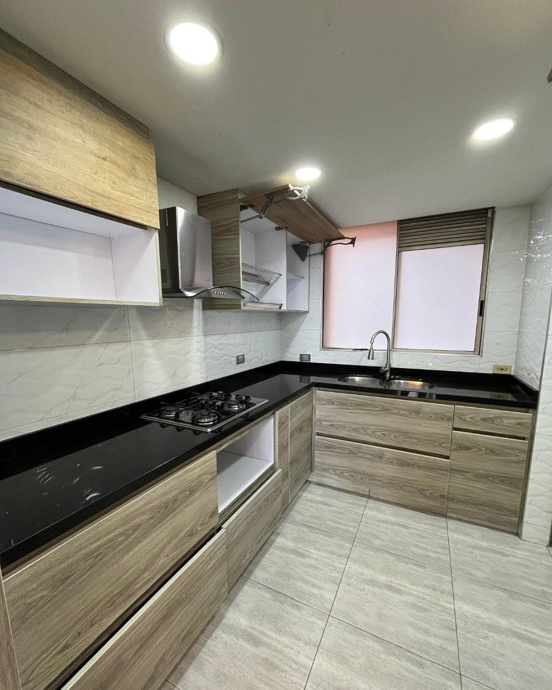 Apartamento en venta en Ciudad Salitre, Bogotá · foto 6 de 13