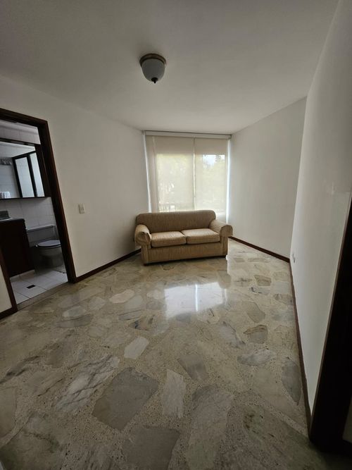 Apartamento de 3 alcobas en venta en Ciudad Jardin, Cali, 124 m² · foto 8 de 17