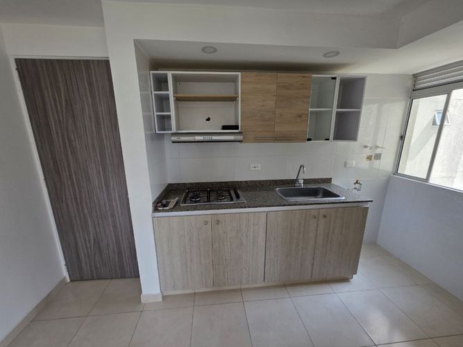Apartamento de 2 alcobas en venta en Las Mercedes, Jamundí, 63 m² · foto 2 de 13