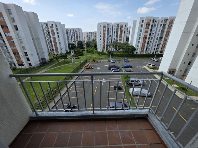 Apartamento de 2 alcobas en venta en Las Mercedes, Jamundí, 63 m² · foto 5 de 13