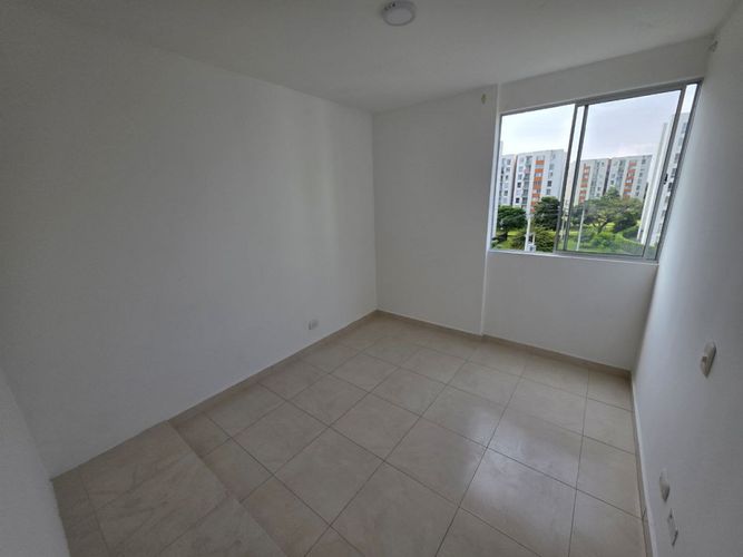Apartamento de 2 alcobas en venta en Las Mercedes, Jamundí, 63 m² · foto 10 de 13