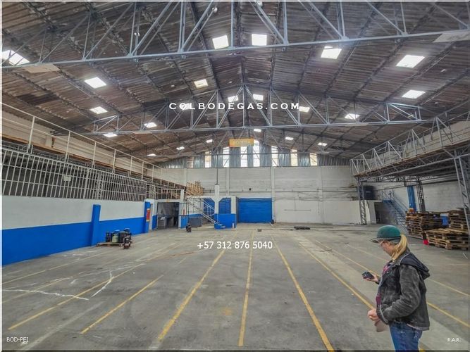 Bodega en venta en Santander, Dosquebradas, 1740 m² · foto 2 de 8