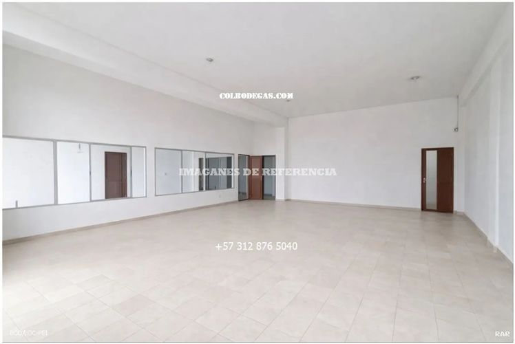Bodega en venta en Santander, Dosquebradas, 1740 m² · foto 3 de 8