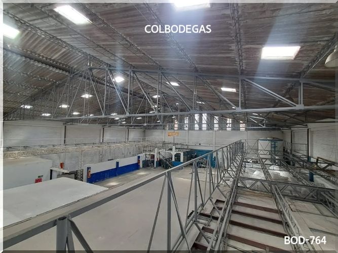 Bodega en venta en Santander, Dosquebradas, 1740 m² · foto 8 de 8