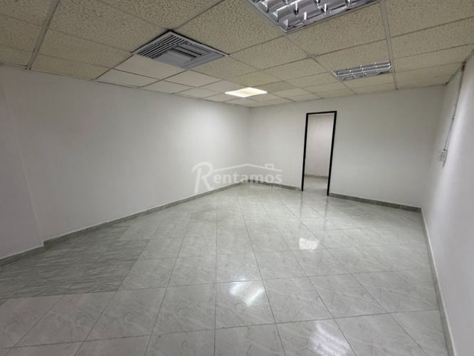 Local en arriendo en La Candelaria, Medellín, 108 m² · foto 11 de 23