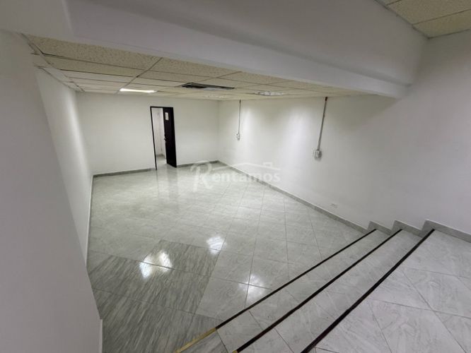 Local en arriendo en La Candelaria, Medellín, 108 m² · foto 12 de 23