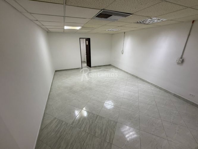 Local en arriendo en La Candelaria, Medellín, 108 m² · foto 15 de 23