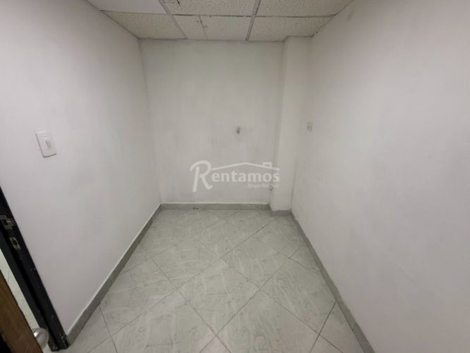 Local en arriendo en La Candelaria, Medellín, 108 m² · foto 19 de 23