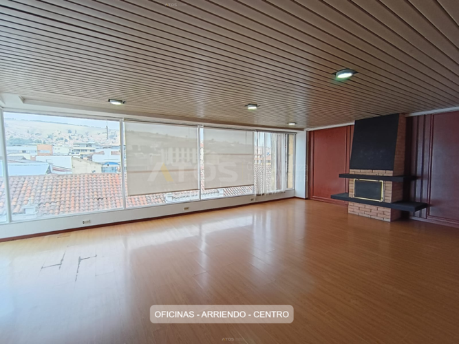 Oficina en venta en Centro Historico, Tunja, 230 m² · foto 17 de 24