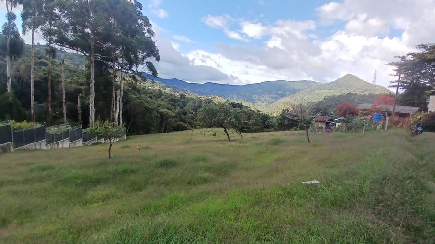 Lote en venta en El Saladito, Cali, 220 m² · foto 13 de 24