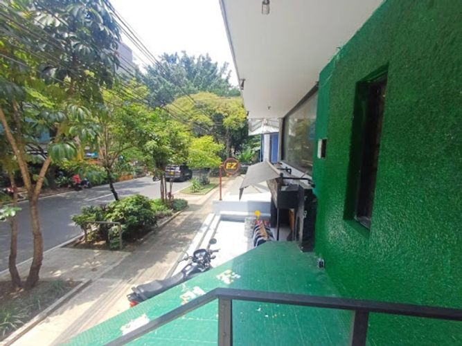 Casa de 5 alcobas en arriendo en Lalinde, Medellín, 300 m² · foto 2 de 23