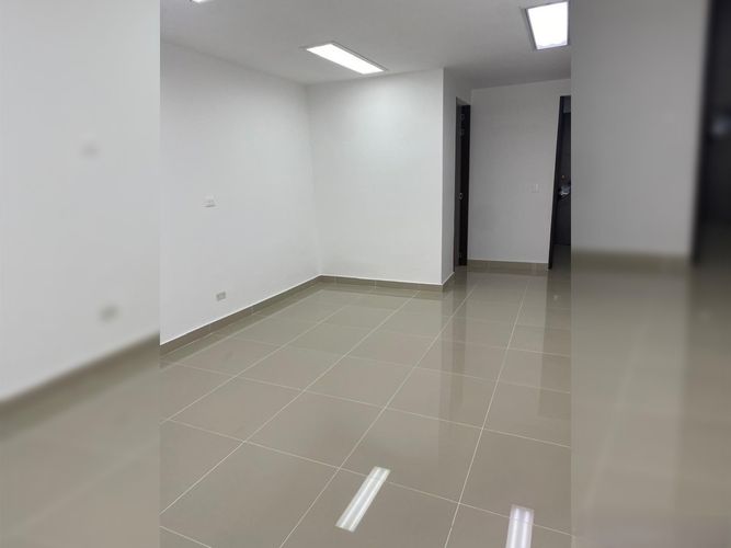 Consultorio en arriendo en Pinares, Pereira, 27 m² · foto 3 de 8