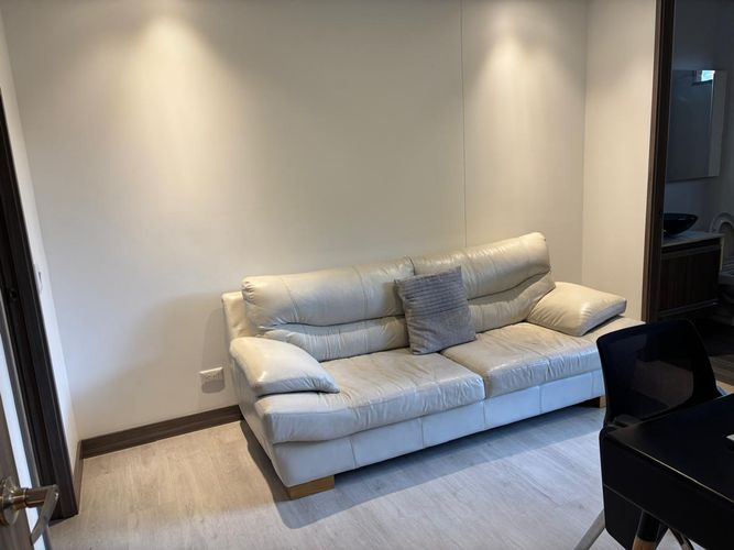 Apartamento de 2 alcobas en arriendo en Loma Del Escobero, Envigado, 94 m² · foto 5 de 15