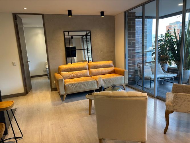 Apartamento de 2 alcobas en arriendo en Loma Del Escobero, Envigado, 94 m² · foto 6 de 15