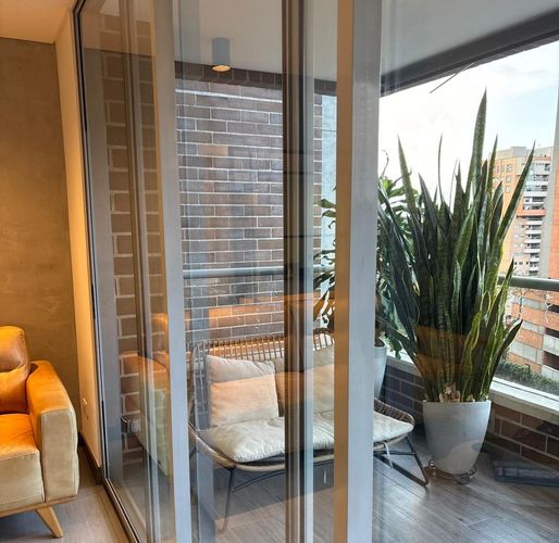 Apartamento de 2 alcobas en arriendo en Loma Del Escobero, Envigado, 94 m² · foto 8 de 15