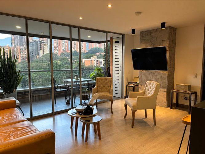 Apartamento de 2 alcobas en arriendo en Loma Del Escobero, Envigado, 94 m² · foto 13 de 15