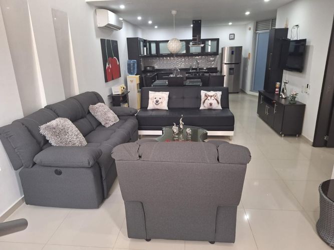 Casa de 3 alcobas en venta en Girardot, Girardot, 200 m² · foto 7 de 7