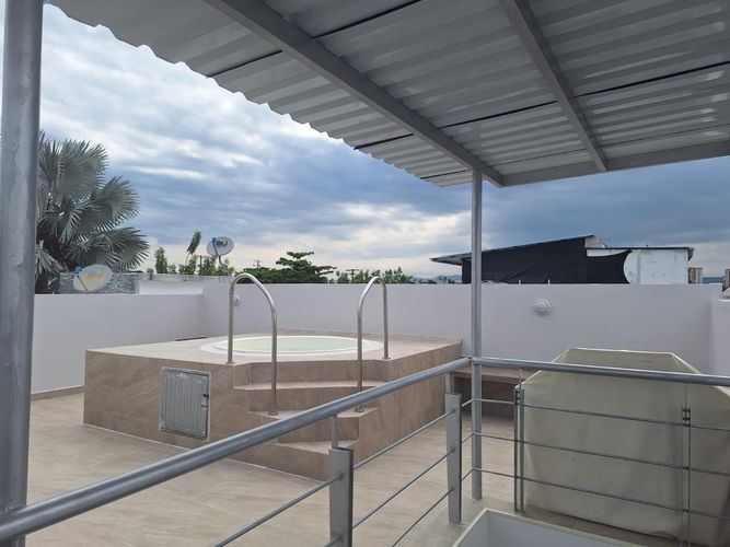 Casa de 3 alcobas en venta en Girardot, Girardot, 200 m² · foto 6 de 7