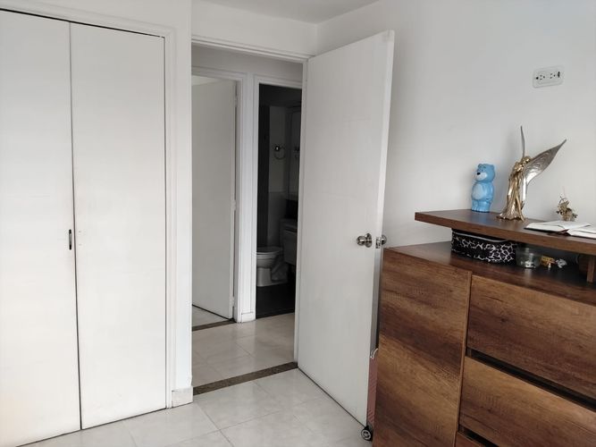 Apartamento en venta en El Poblado, Medellín · foto 9 de 19