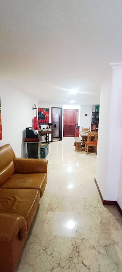 Apartamento de 2 alcobas en venta en El Campestre, Medellín, 118 m² · foto 2 de 17