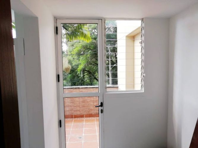 Apartamento de 2 alcobas en venta en El Campestre, Medellín, 118 m² · foto 3 de 17
