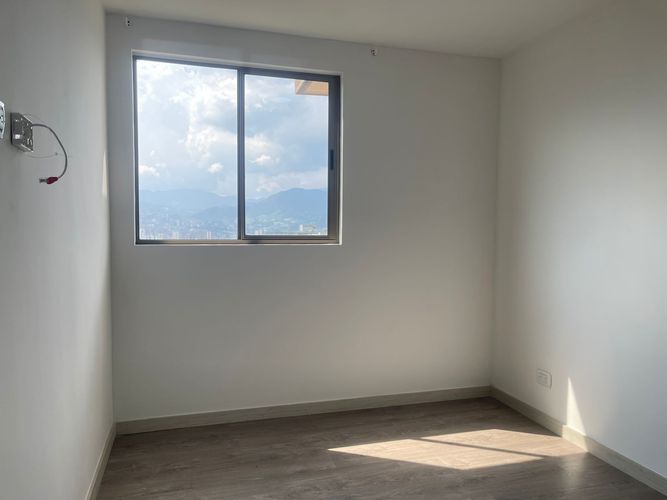 Apartamento de 3 alcobas en venta en Las Lomitas, Sabaneta, 67 m² · foto 8 de 19