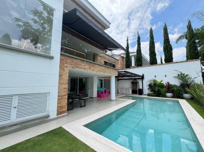 Casa de 6 alcobas en venta en Ruitoque Condominio, Piedecuesta, 500 m² · foto 4 de 24