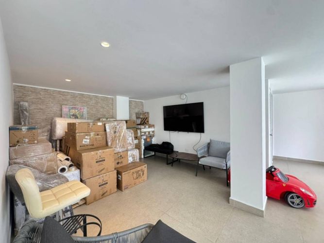Casa de 6 alcobas en venta en Ruitoque Condominio, Piedecuesta, 500 m² · foto 11 de 24