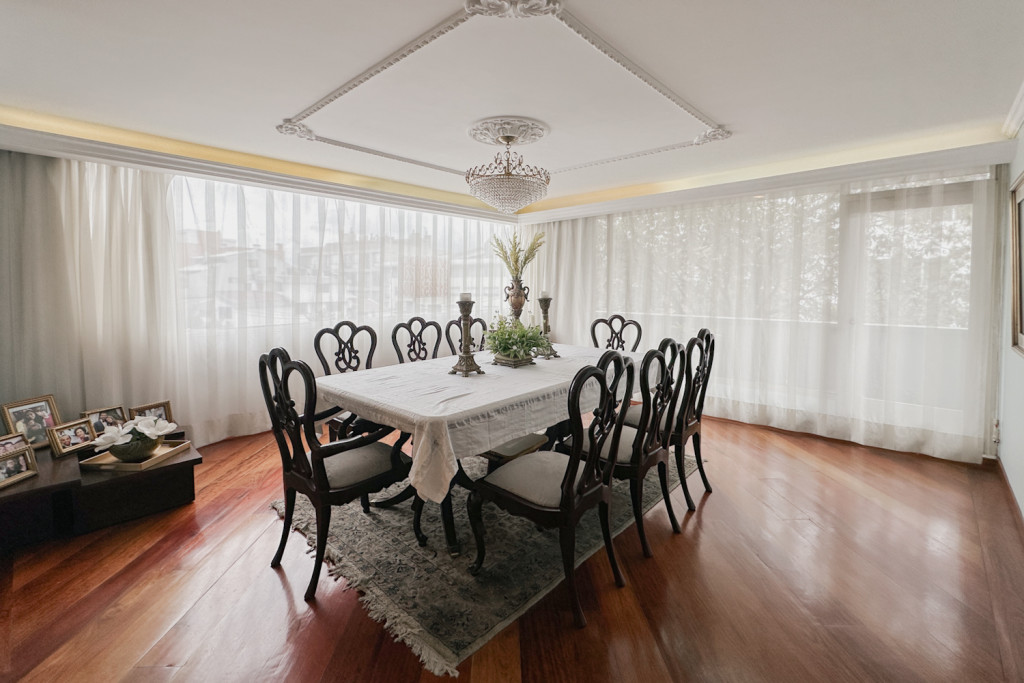 Apartamento en venta en Santa Barbara, Bogotá · foto 3 de 24