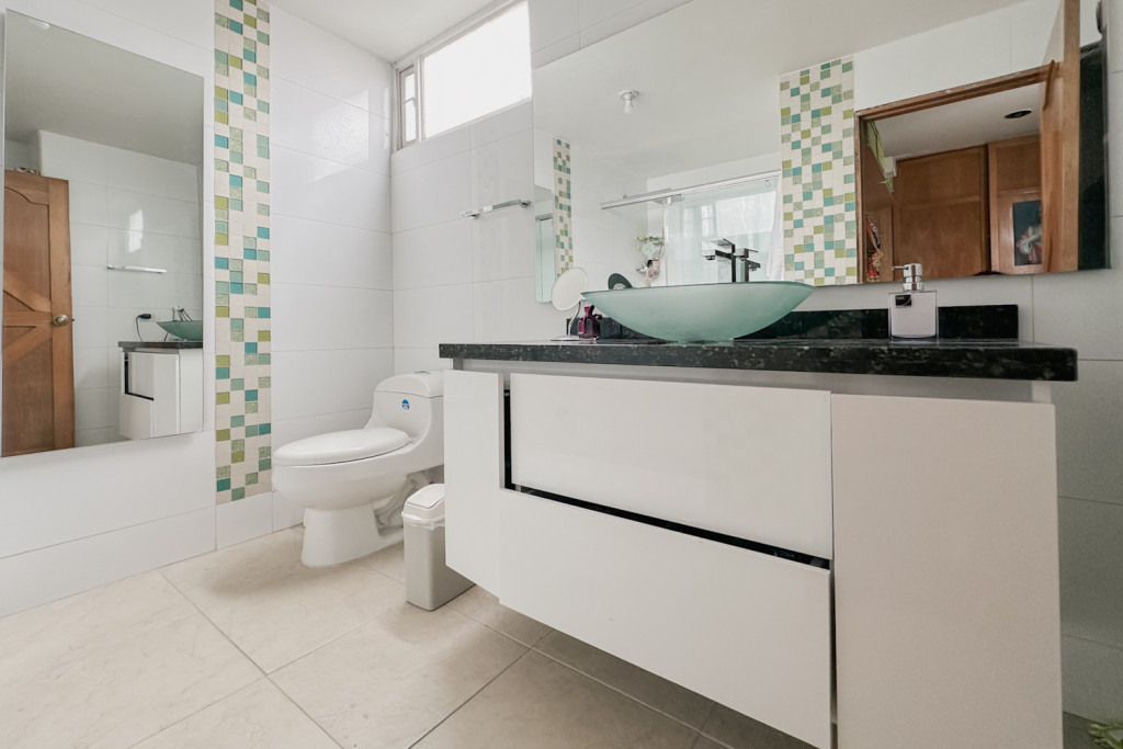 Apartamento en venta en Santa Barbara, Bogotá · foto 14 de 24