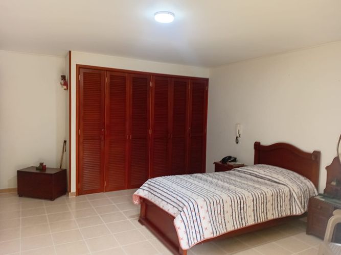 Apartamento de 4 alcobas en venta en Santa Helena, Ibagué, 146 m² · foto 14 de 23