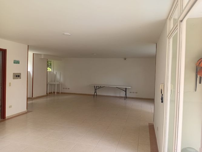 Apartamento de 4 alcobas en venta en Santa Helena, Ibagué, 146 m² · foto 20 de 23
