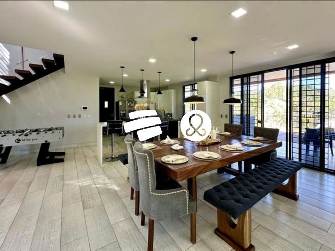 Casa de 4 alcobas en venta en San Luis, Rionegro, 243 m² · foto 5 de 18
