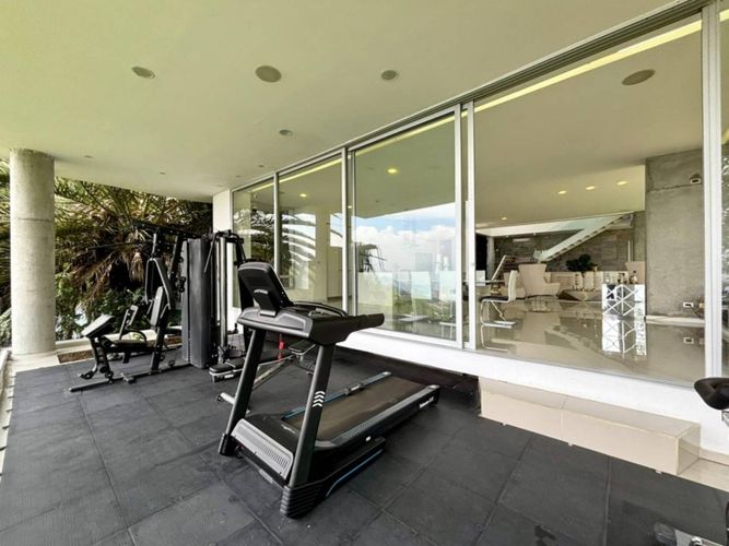 Casa de 4 alcobas en venta en El Poblado, Medellín, 780 m² · foto 5 de 24