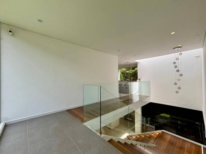 Casa de 4 alcobas en venta en El Poblado, Medellín, 780 m² · foto 11 de 24