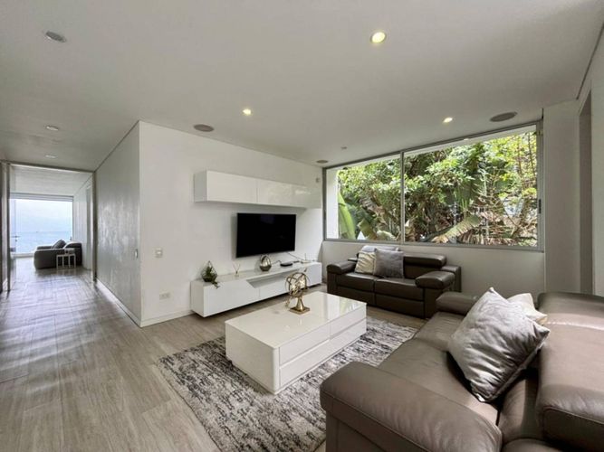 Casa de 4 alcobas en venta en El Poblado, Medellín, 780 m² · foto 12 de 24